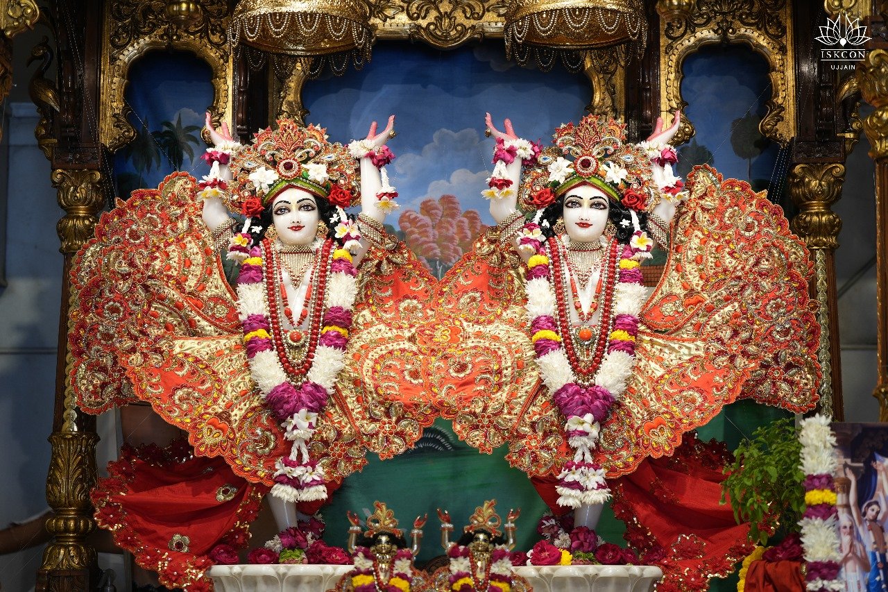 ISKCON Temple Ujjain: Magnificent White Marble Shrine & Vedic Center
