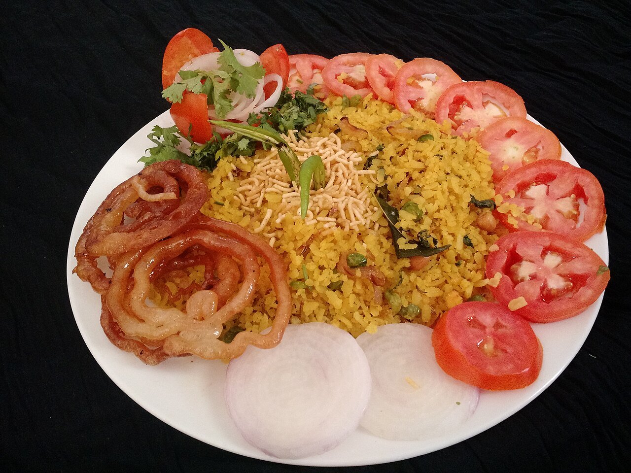 Authentic Malwa Breakfast: World-Famous Indore Poha, Jalebi & Sev Trail